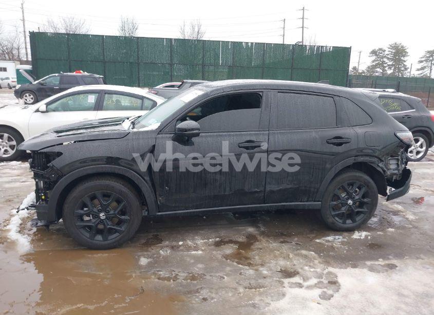 Photo 14 of 2025 Honda Hr-v AWD SPORT (VIN 3CZRZ2H53SM715891)