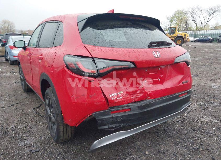 Photo 6 of 2025 Honda Hr-v AWD SPORT (VIN 3CZRZ2H53SM722064)