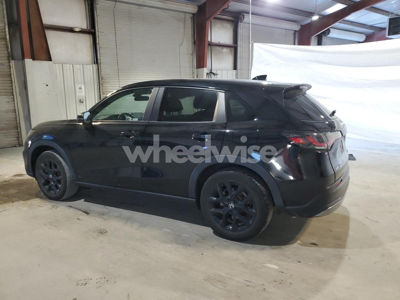 Photo 2 of 2024 HONDA HR-V SPORT N/A (VIN 3CZRZ2H54RM720480)