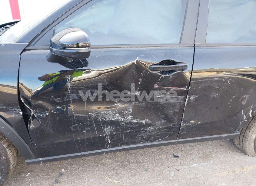 Photo 6 of 2024 Honda Hr-v AWD SPORT/AWD SPORT W/O BSI (VIN 3CZRZ2H54RM723525)