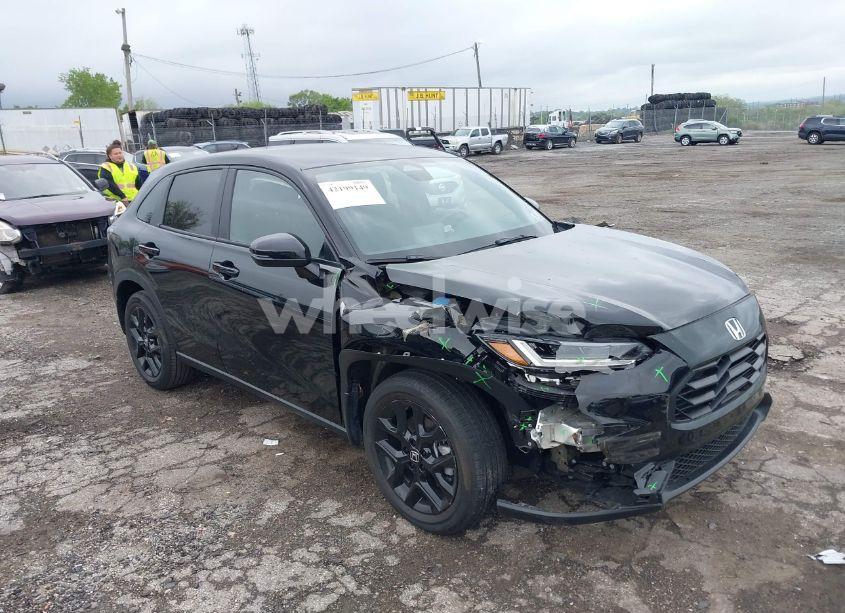 2024 Honda Hr-v AWD SPORT/AWD SPORT W/O BSI (VIN 3CZRZ2H54RM728918) main photo