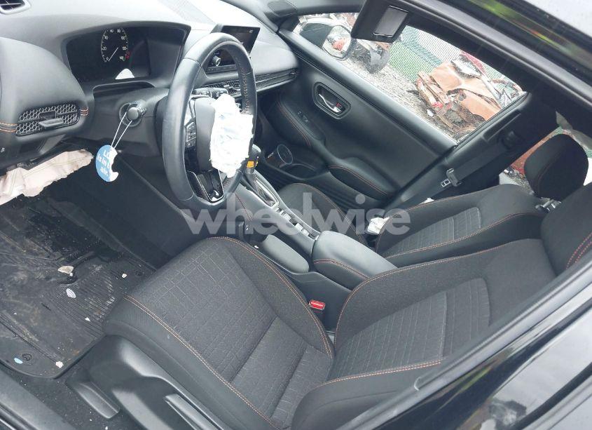 Photo 18 of 2024 Honda Hr-v AWD SPORT/AWD SPORT W/O BSI (VIN 3CZRZ2H54RM728918)