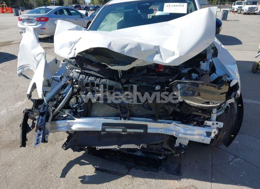 Photo 6 of 2024 Honda Hr-v AWD SPORT/AWD SPORT W/O BSI (VIN 3CZRZ2H54RM784812)