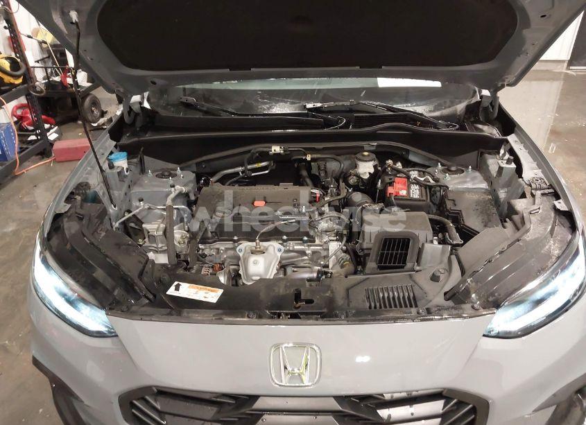 Photo 10 of 2025 Honda Hr-v AWD SPORT (VIN 3CZRZ2H54SM729640)