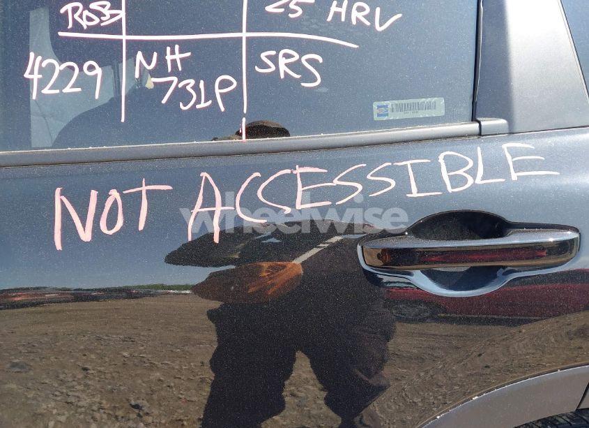 Photo 8 of 2025 Honda Hr-v AWD SPORT (VIN 3CZRZ2H54SM753405)