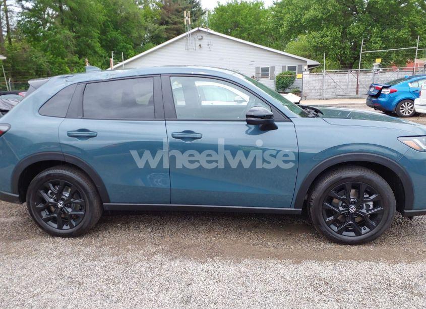 Photo 13 of 2025 Honda Hr-v AWD SPORT (VIN 3CZRZ2H55SM786767)