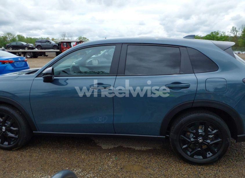 Photo 14 of 2025 Honda Hr-v AWD SPORT (VIN 3CZRZ2H55SM786767)