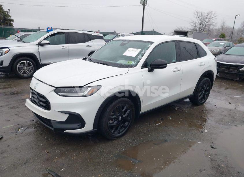 Photo 2 of 2023 Honda Hr-v AWD SPORT (VIN 3CZRZ2H56PM707128)