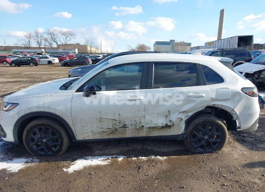 Photo 14 of 2023 Honda Hr-v AWD SPORT (VIN 3CZRZ2H56PM714015)