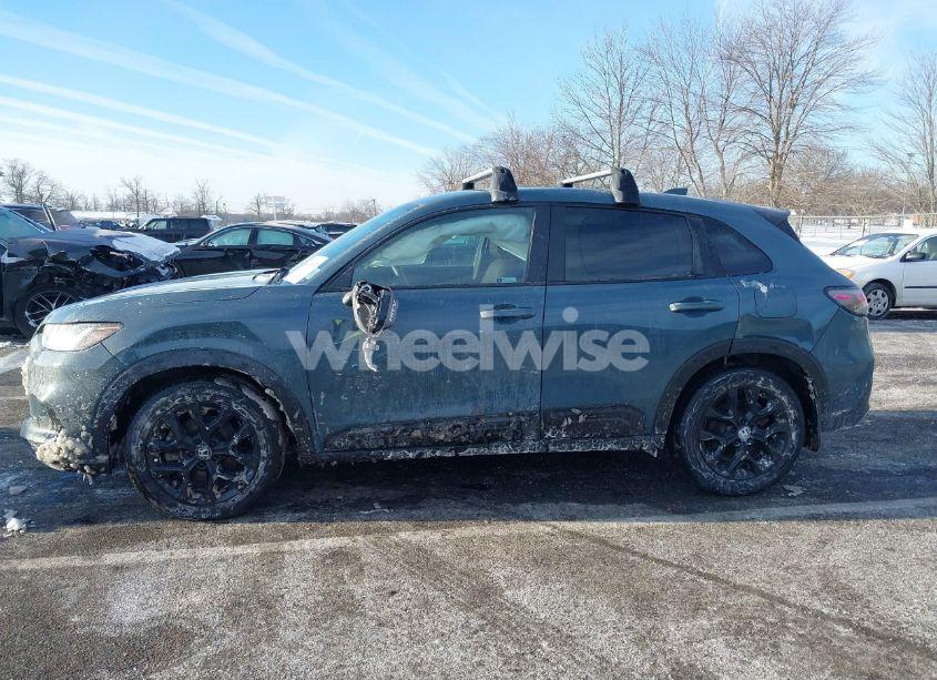Photo 6 of 2023 Honda Hr-v AWD SPORT (VIN 3CZRZ2H56PM715360)