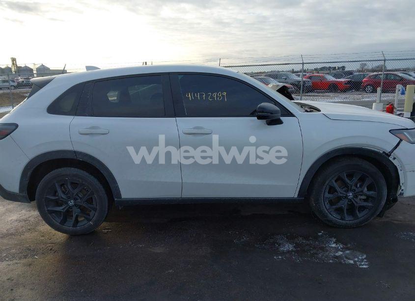 Photo 13 of 2023 Honda Hr-v AWD SPORT (VIN 3CZRZ2H56PM723362)