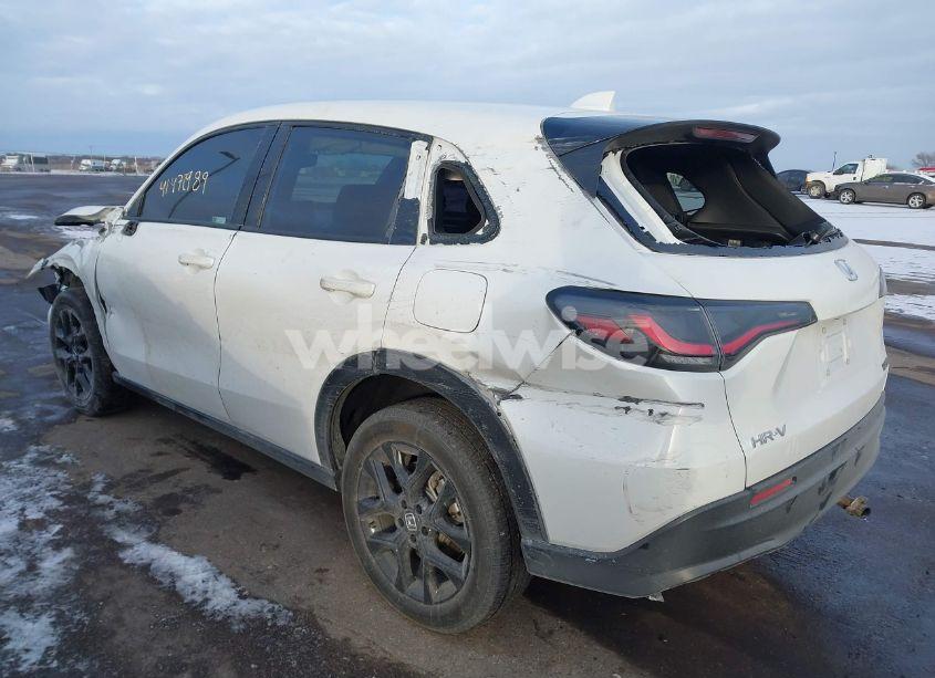 Photo 3 of 2023 Honda Hr-v AWD SPORT (VIN 3CZRZ2H56PM723362)