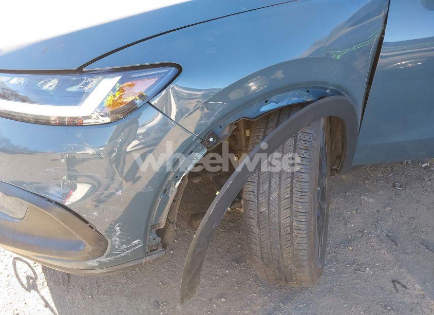 Photo 6 of 2024 Honda Hr-v AWD SPORT/AWD SPORT W/O BSI (VIN 3CZRZ2H56RM704023)