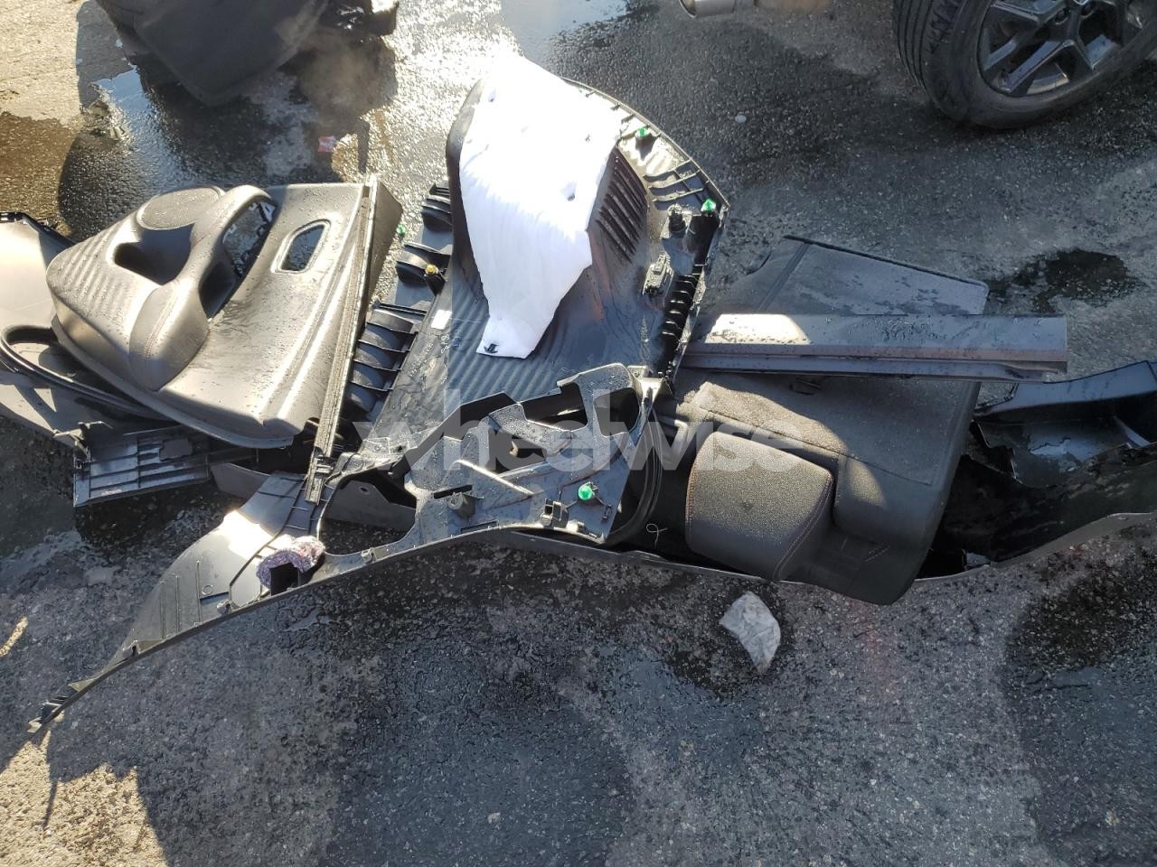 Photo 13 of 2024 HONDA HR-V SPORT (VIN 3CZRZ2H56RM744067)