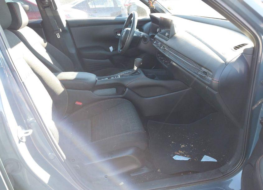 Photo 5 of 2024 Honda Hr-v AWD SPORT/AWD SPORT W/O BSI (VIN 3CZRZ2H56RM749141)