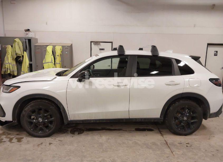 Photo 14 of 2025 Honda Hr-v AWD SPORT (VIN 3CZRZ2H56SM720101)