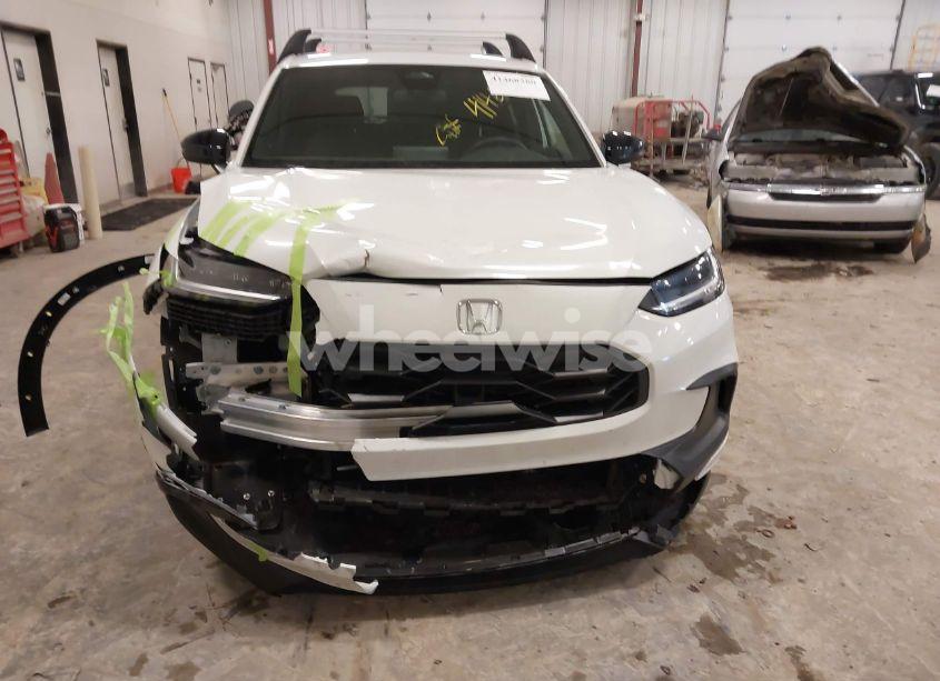 Photo 6 of 2025 Honda Hr-v AWD SPORT (VIN 3CZRZ2H56SM720101)