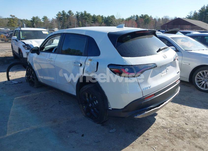 Photo 3 of 2025 Honda Hr-v AWD SPORT (VIN 3CZRZ2H56SM769038)