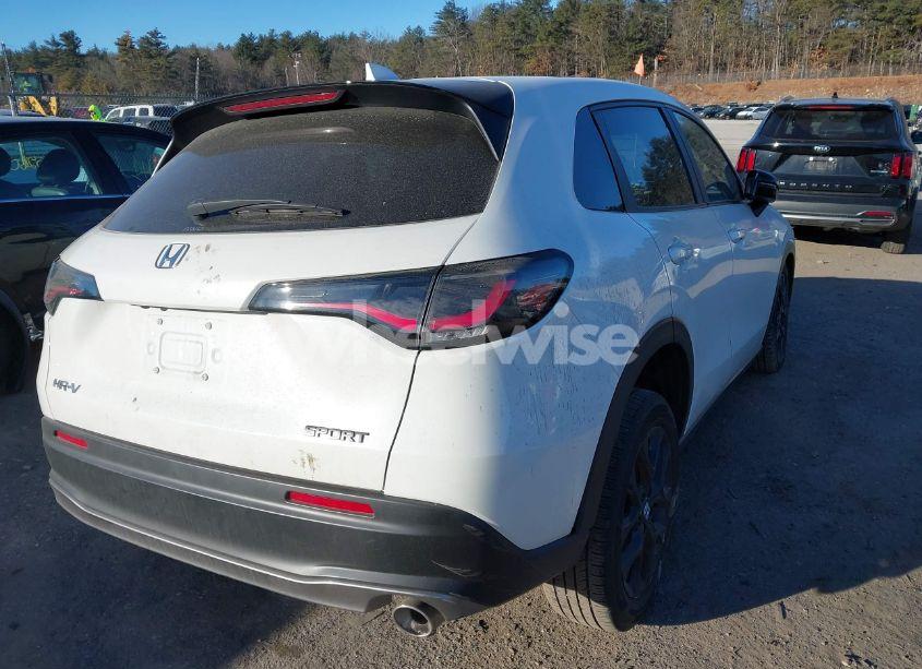 Photo 4 of 2024 Honda Hr-v AWD SPORT/AWD SPORT W/O BSI (VIN 3CZRZ2H57RM725611)