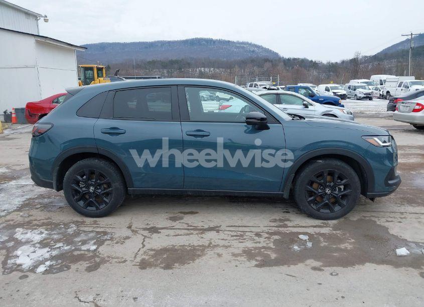 Photo 14 of 2024 Honda Hr-v AWD SPORT/AWD SPORT W/O BSI (VIN 3CZRZ2H57RM728346)