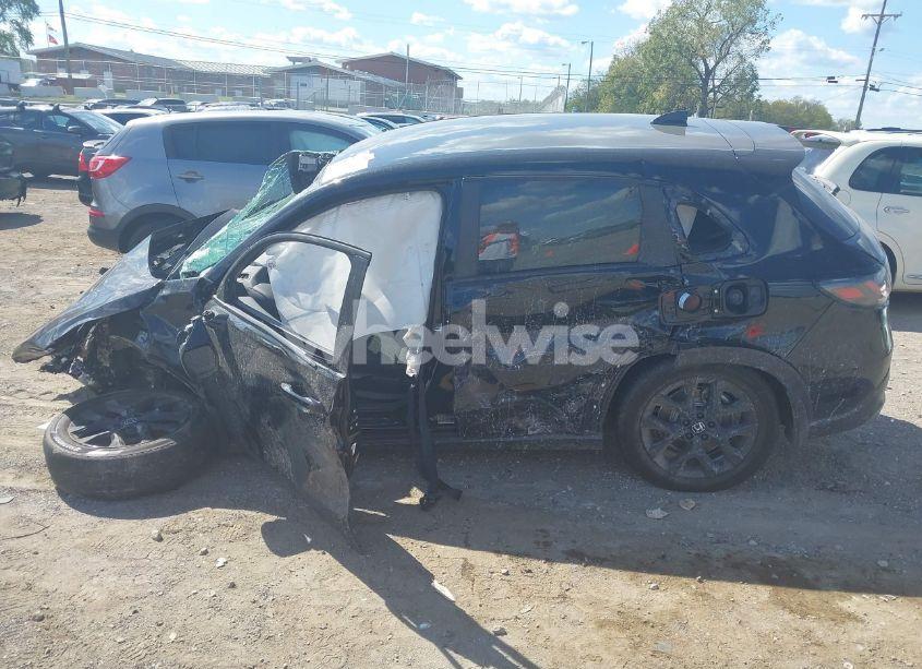 Photo 14 of 2024 Honda Hr-v AWD SPORT/AWD SPORT W/O BSI (VIN 3CZRZ2H57RM754073)