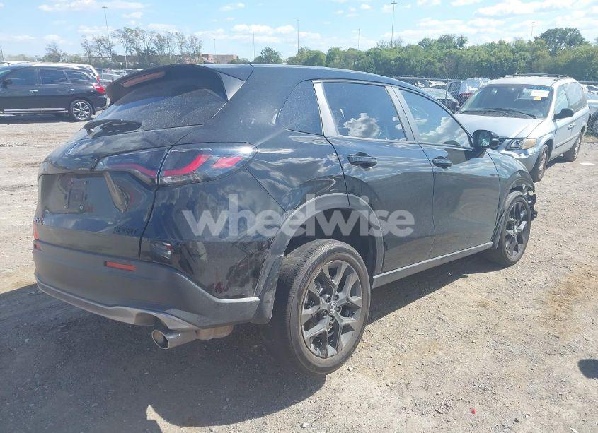 Photo 4 of 2024 Honda Hr-v AWD SPORT/AWD SPORT W/O BSI (VIN 3CZRZ2H57RM754073)