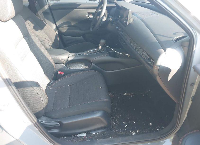 Photo 5 of 2024 Honda Hr-v (VIN 3CZRZ2H57RM763601)