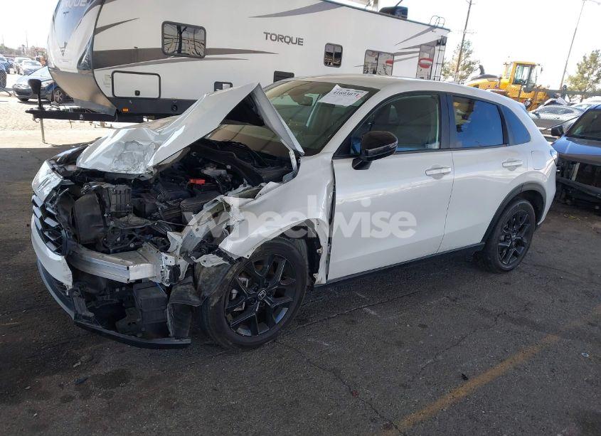 Photo 2 of 2023 Honda Hr-v AWD SPORT (VIN 3CZRZ2H58PM722908)