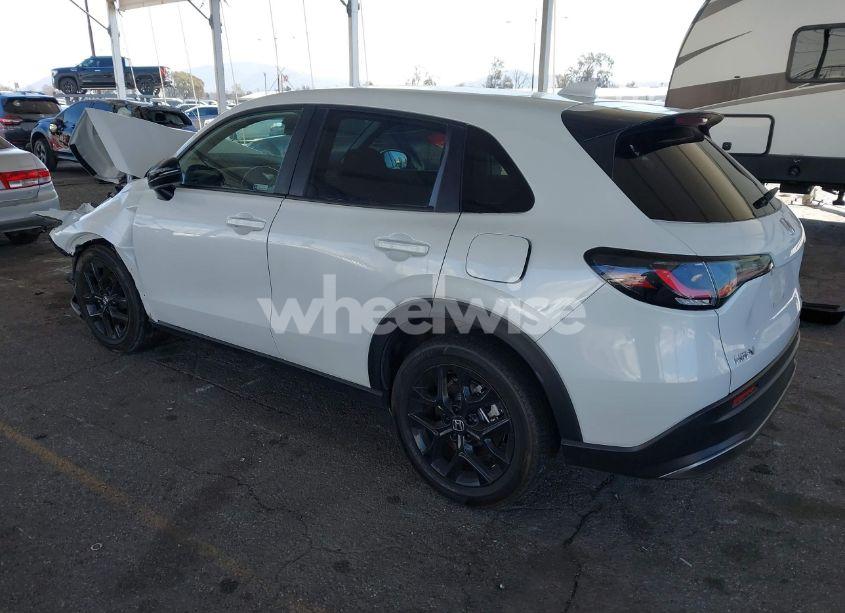 Photo 3 of 2023 Honda Hr-v AWD SPORT (VIN 3CZRZ2H58PM722908)