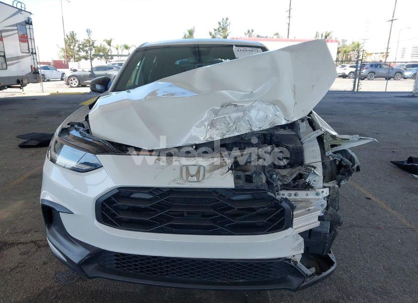 Photo 6 of 2023 Honda Hr-v AWD SPORT (VIN 3CZRZ2H58PM722908)