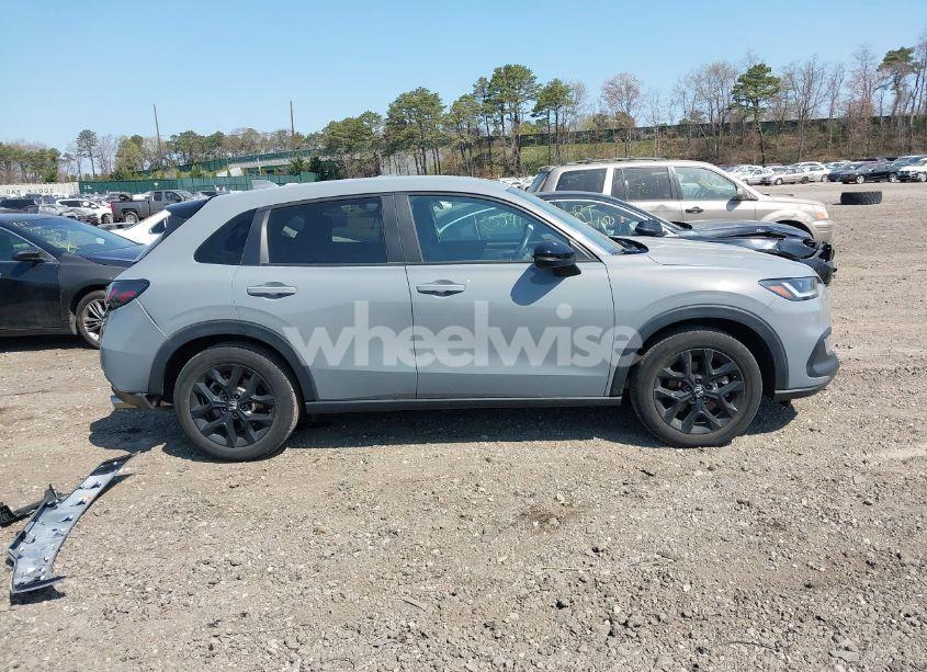 Photo 13 of 2023 Honda Hr-v AWD SPORT (VIN 3CZRZ2H58PM723850)