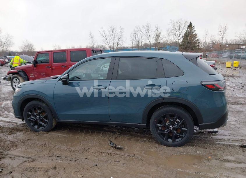 Photo 14 of 2024 Honda Hr-v AWD SPORT/AWD SPORT W/O BSI (VIN 3CZRZ2H58RM726315)
