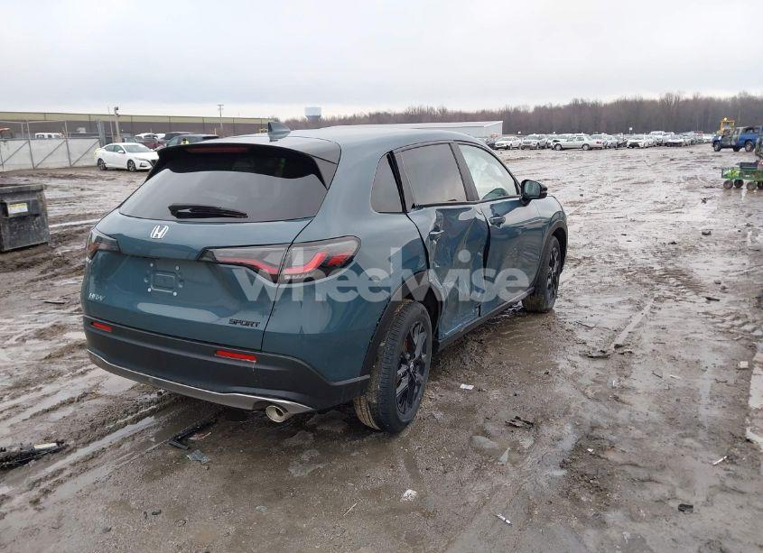 Photo 4 of 2024 Honda Hr-v AWD SPORT/AWD SPORT W/O BSI (VIN 3CZRZ2H58RM726315)