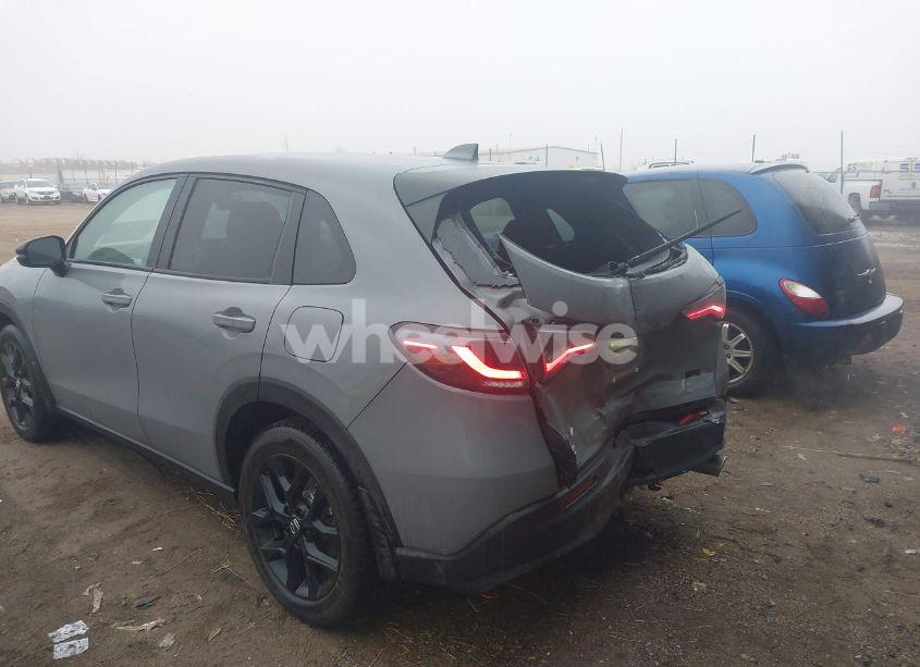 Photo 6 of 2024 Honda Hr-v AWD SPORT/AWD SPORT W/O BSI (VIN 3CZRZ2H58RM744278)