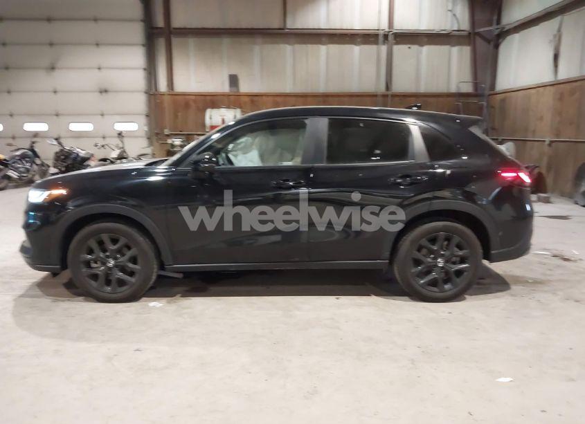 Photo 14 of 2024 Honda Hr-v AWD SPORT/AWD SPORT W/O BSI (VIN 3CZRZ2H58RM782917)