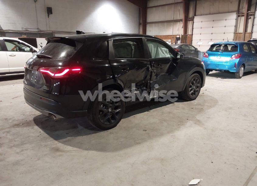 Photo 4 of 2024 Honda Hr-v AWD SPORT/AWD SPORT W/O BSI (VIN 3CZRZ2H58RM782917)