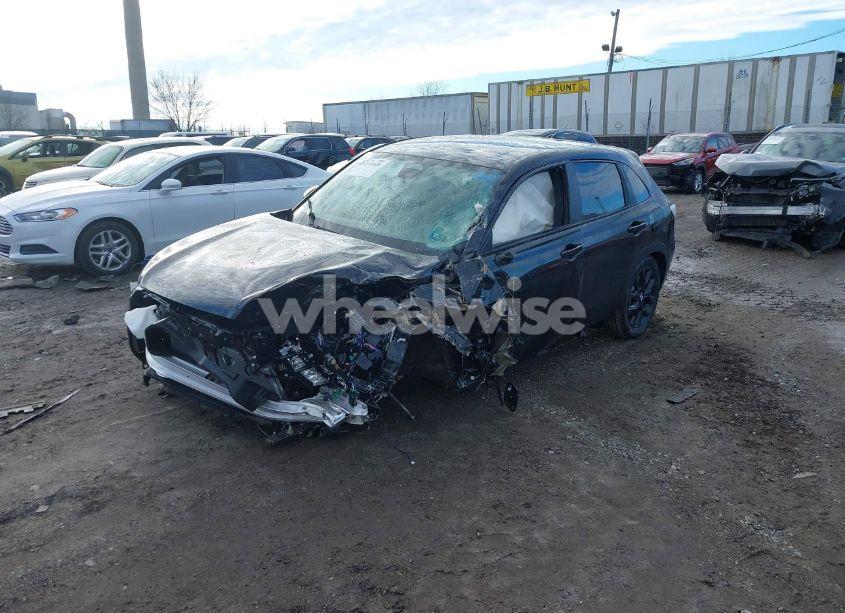 Photo 2 of 2025 Honda Hr-v SPORT (VIN 3CZRZ2H58SM723047)