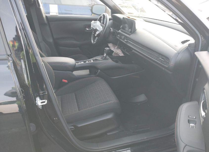 Photo 5 of 2024 Honda Hr-v AWD SPORT/SPORT (VIN 3CZRZ2H59RM704890)