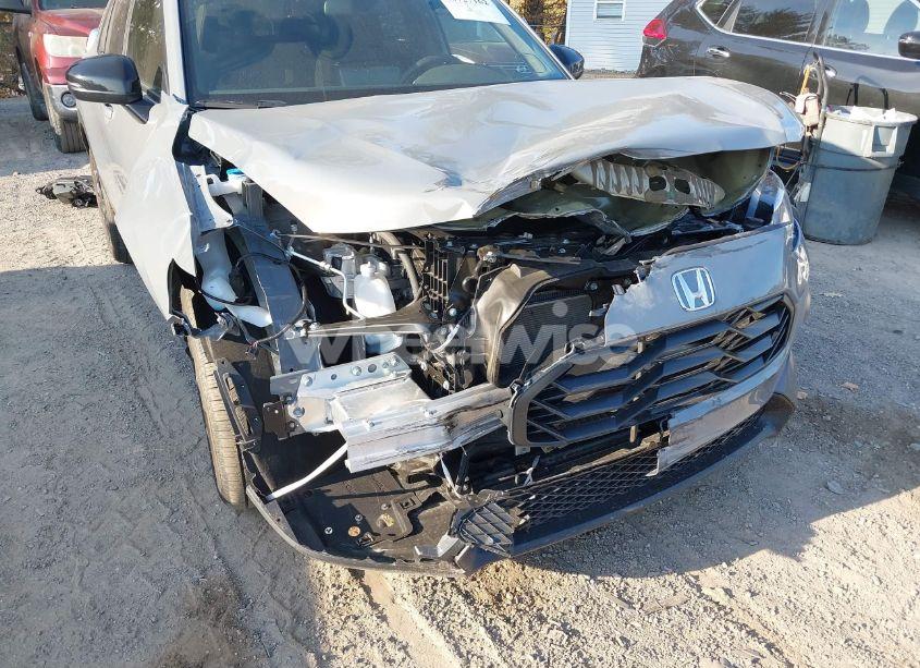 Photo 6 of 2024 Honda Hr-v AWD SPORT/AWD SPORT W/O BSI (VIN 3CZRZ2H59RM766998)