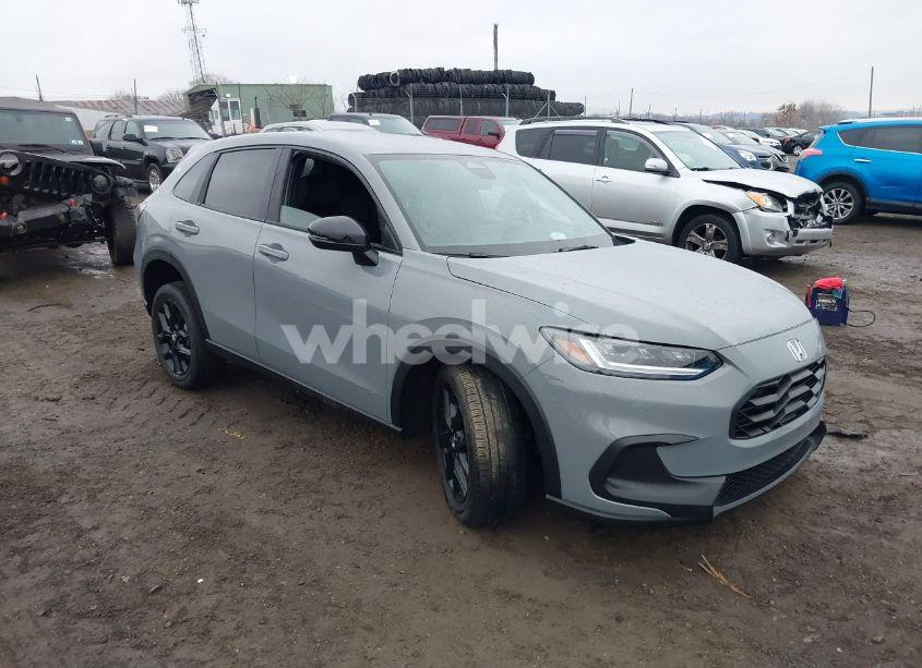 2024 Honda Hr-v AWD SPORT/AWD SPORT W/O BSI (VIN 3CZRZ2H59RM775233) main photo