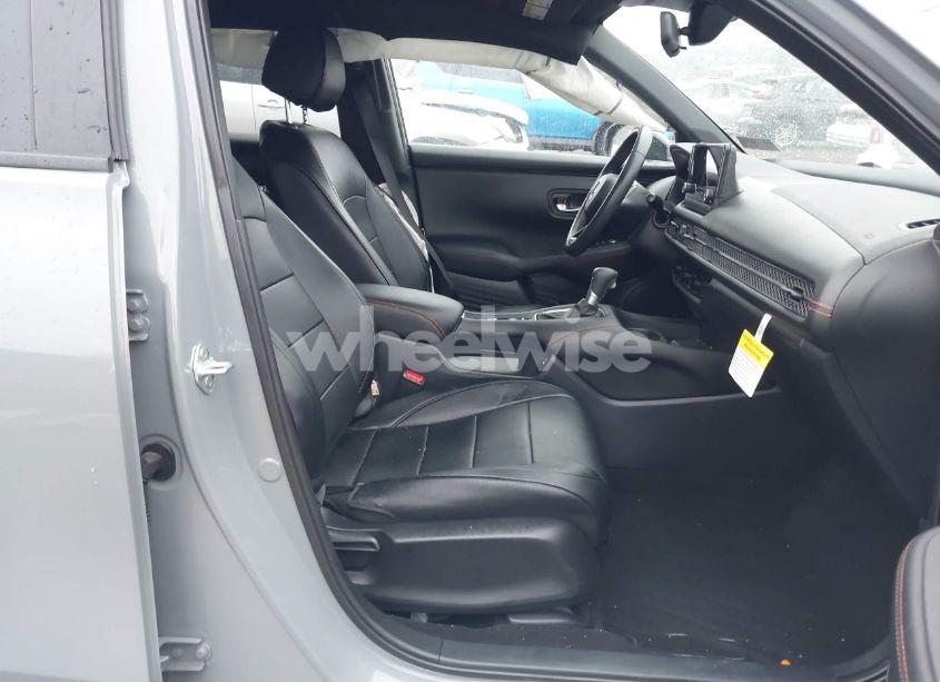 Photo 5 of 2024 Honda Hr-v AWD SPORT/AWD SPORT W/O BSI (VIN 3CZRZ2H59RM775233)