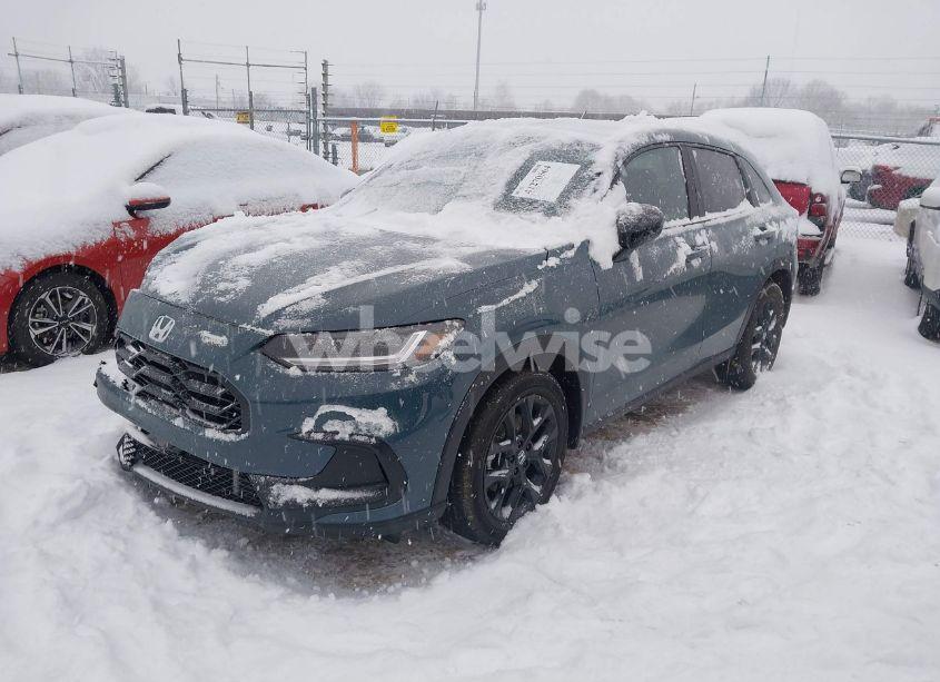 Photo 2 of 2025 Honda Hr-v AWD SPORT (VIN 3CZRZ2H59SM717208)