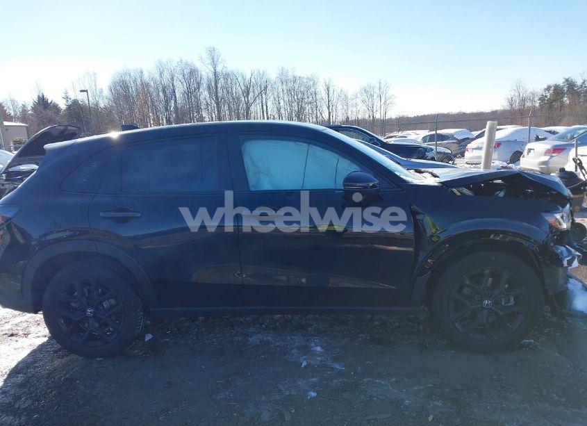 Photo 13 of 2025 Honda Hr-v AWD SPORT (VIN 3CZRZ2H59SM736275)