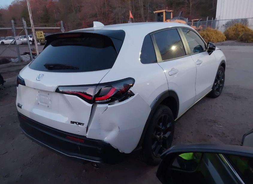 Photo 4 of 2023 Honda Hr-v AWD SPORT (VIN 3CZRZ2H5XPM734302)