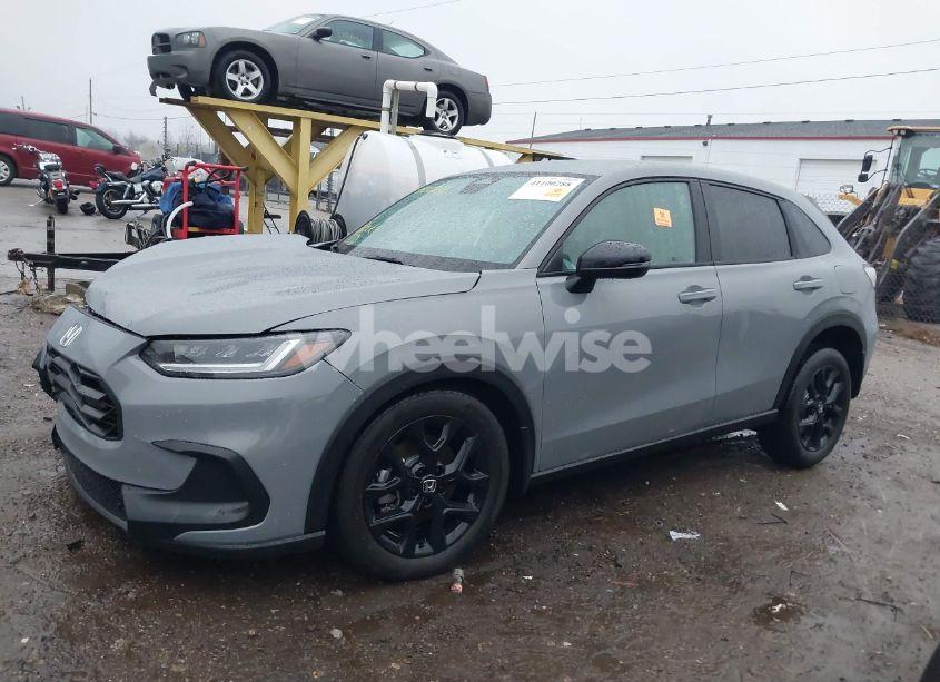 Photo 15 of 2024 Honda Hr-v SPORT (VIN 3CZRZ2H5XRM786032)