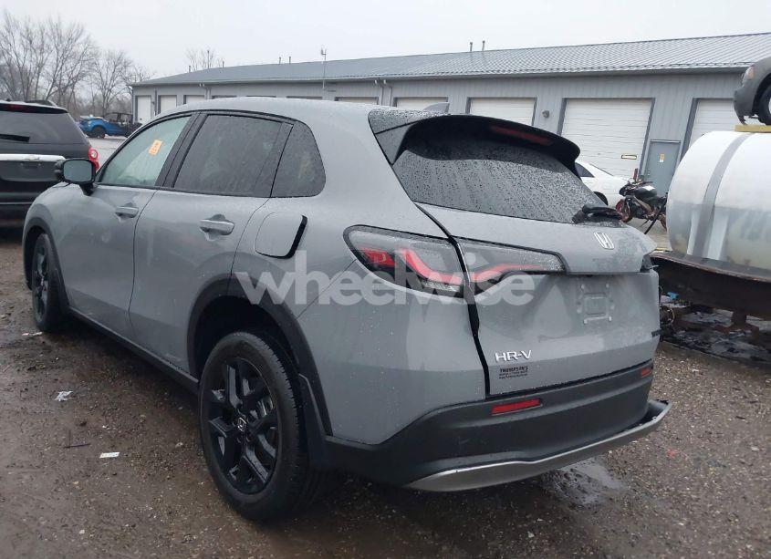 Photo 3 of 2024 Honda Hr-v SPORT (VIN 3CZRZ2H5XRM786032)