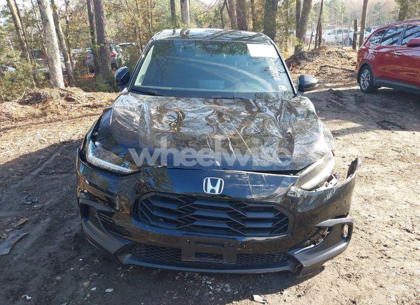 Photo 13 of 2025 Honda Hr-v AWD SPORT (VIN 3CZRZ2H5XSM722384)