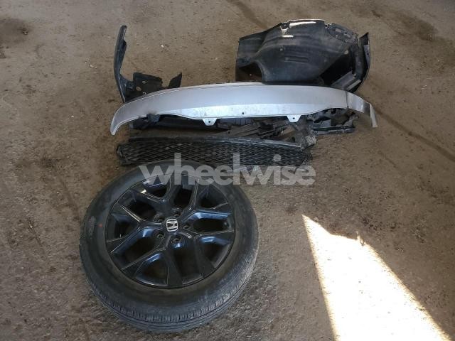 Photo 3 of 2025 HONDA HR-V SPORT N/A (VIN 3CZRZ2H5XSM772976)