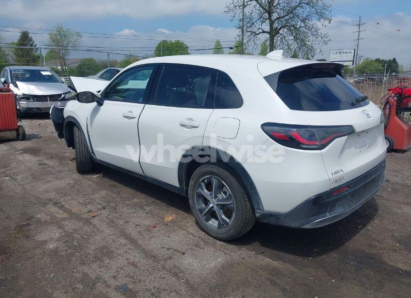 Photo 3 of 2025 Honda Hr-v AWD EX-L (VIN 3CZRZ2H70SM752835)