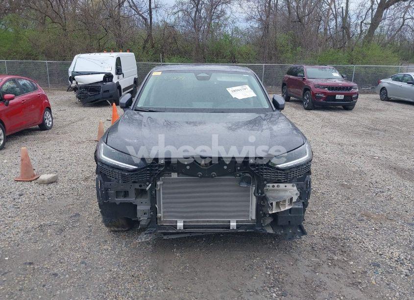 Photo 13 of 2024 Honda Hr-v AWD EX-L/AWD EX-L W/O BSI (VIN 3CZRZ2H71RM727839)